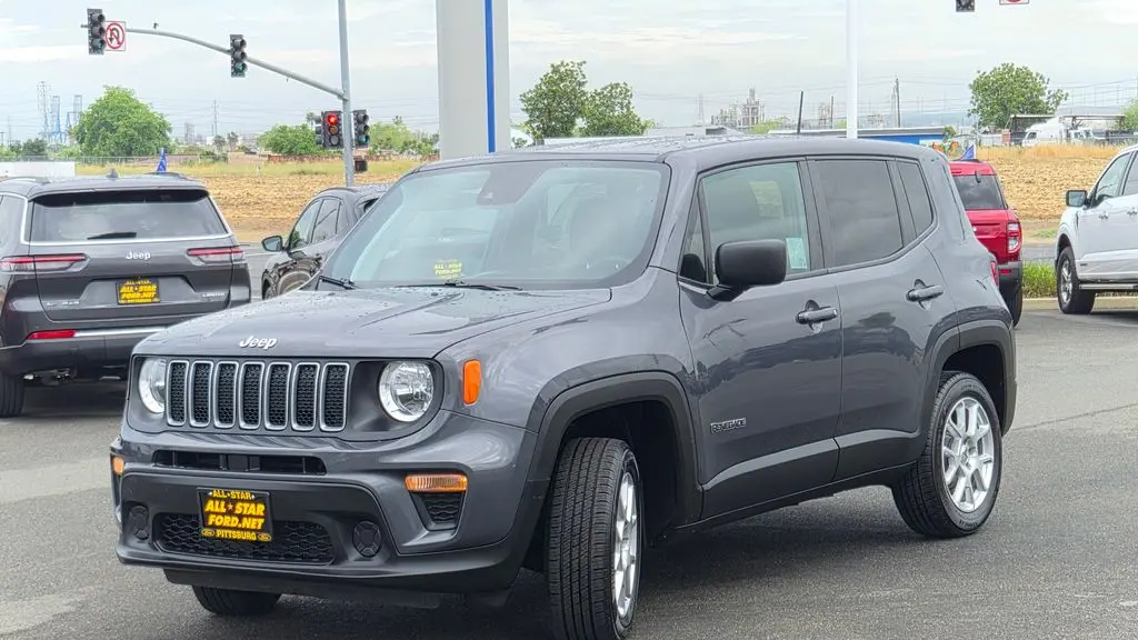 2023 Jeep Renegade Latitude