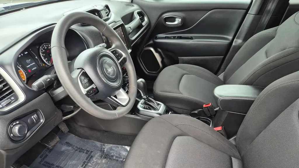 2023 Jeep Renegade Latitude