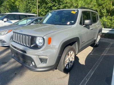 2022 Jeep Renegade 4X4 Latitude 4DR SUV