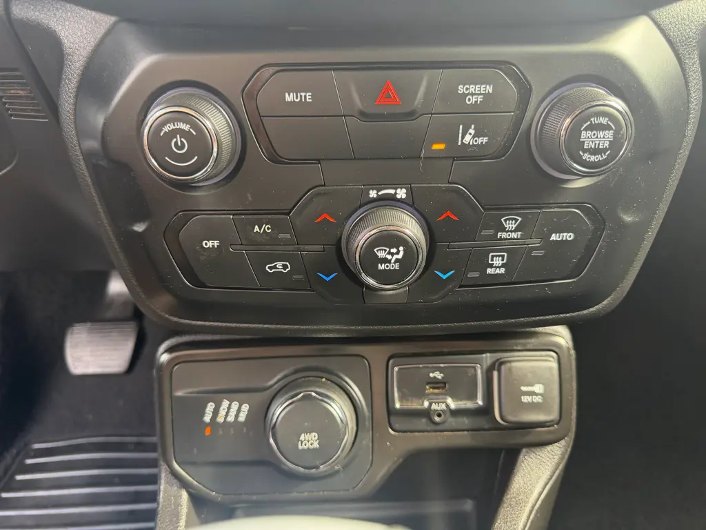 2023 Jeep Renegade - $19,995