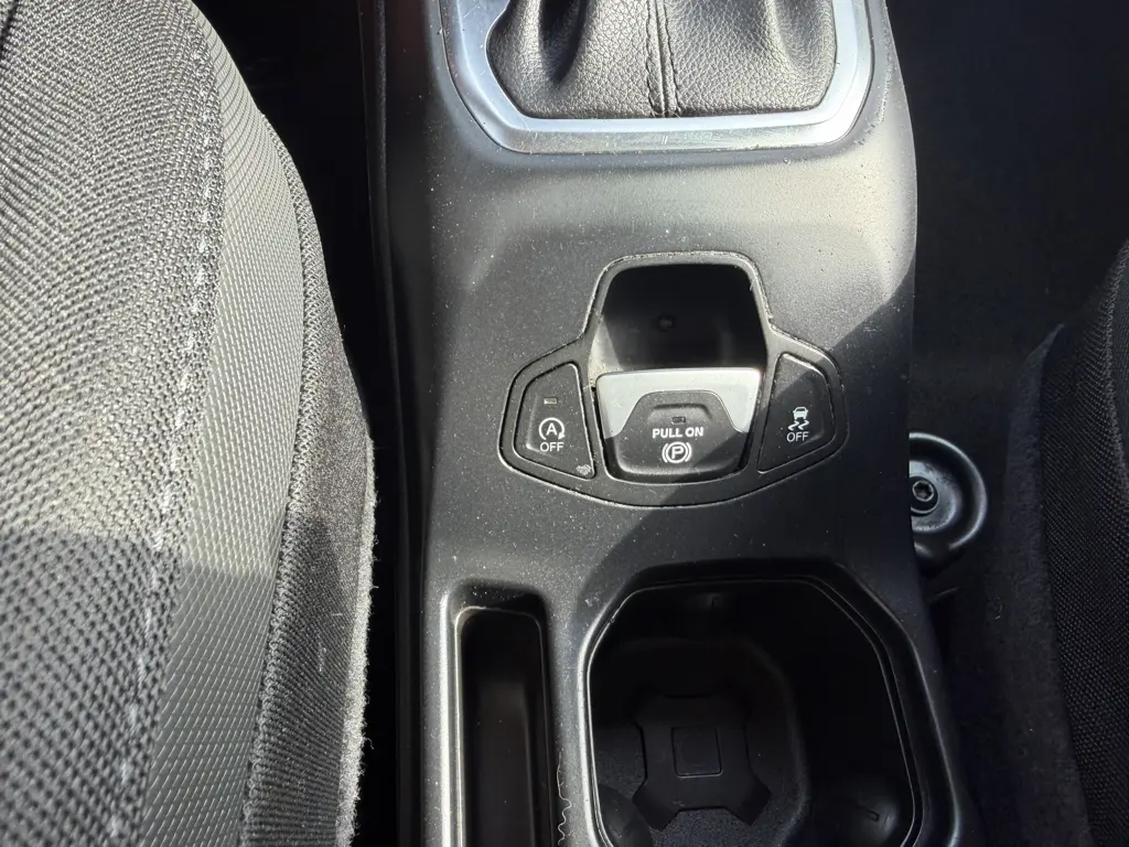 2023 Jeep Renegade - $19,995