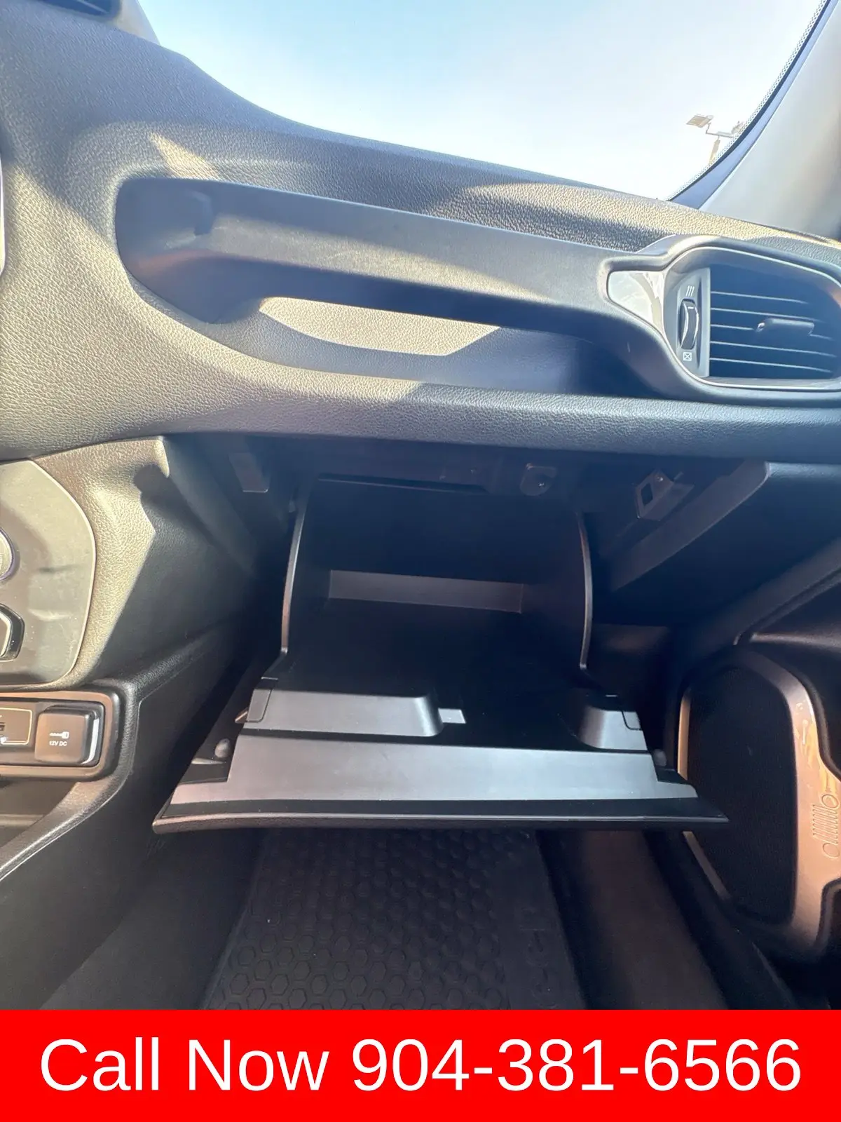 2023 Jeep Renegade - $18,500