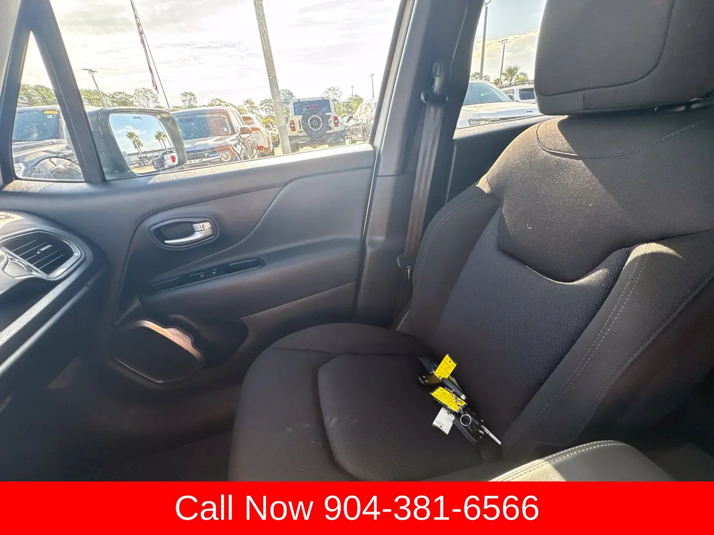 2023 Jeep Renegade - $18,500