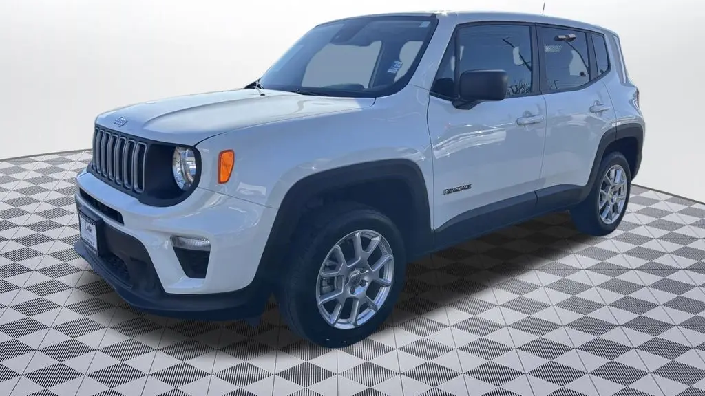 2023 Jeep Renegade Latitude