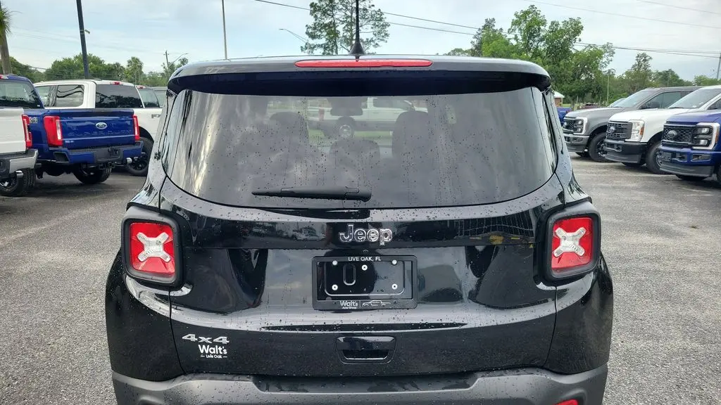 2023 Jeep Renegade Upland