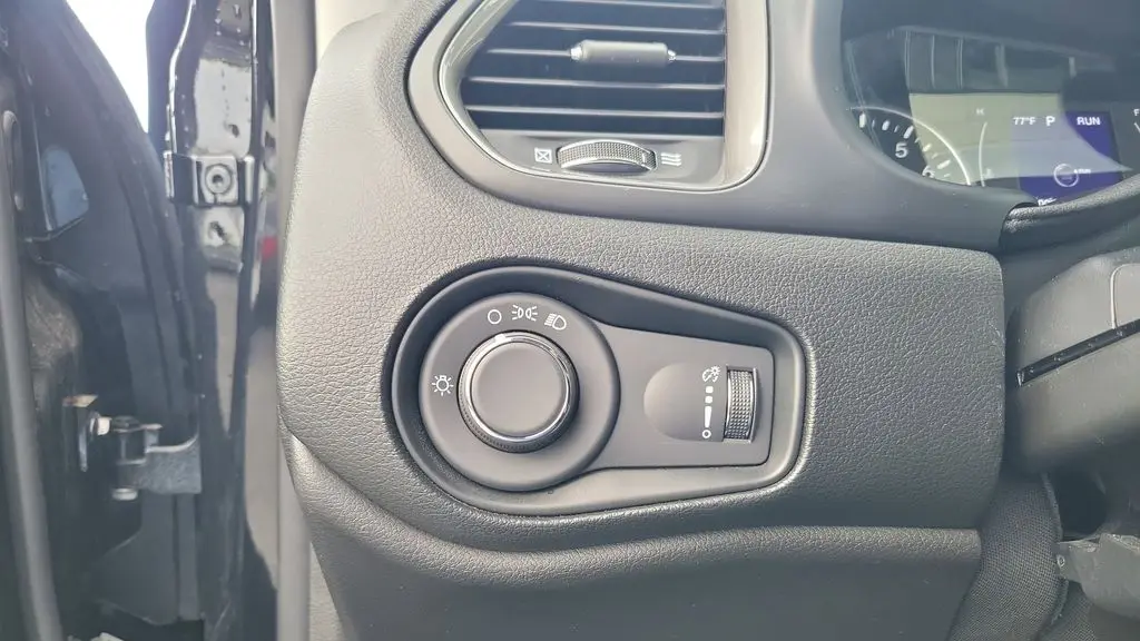 2023 Jeep Renegade Upland