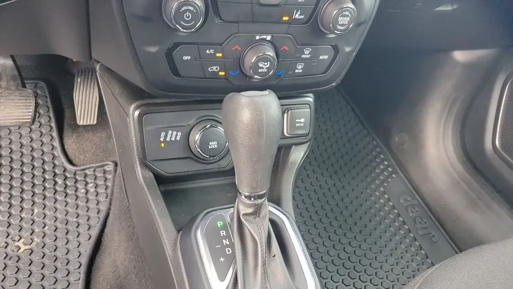 2023 Jeep Renegade Upland