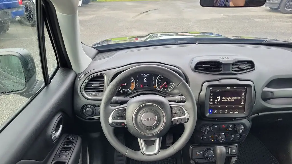 2023 Jeep Renegade Upland