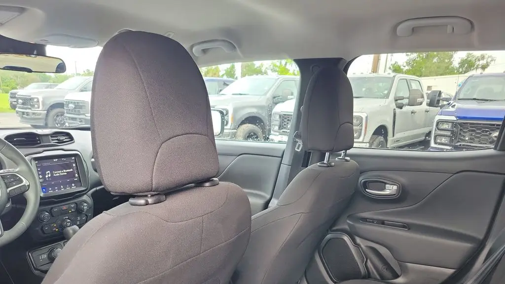2023 Jeep Renegade Upland