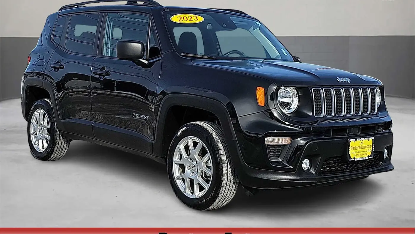 Preowned 2023 Jeep Renegade Latitude for Sale