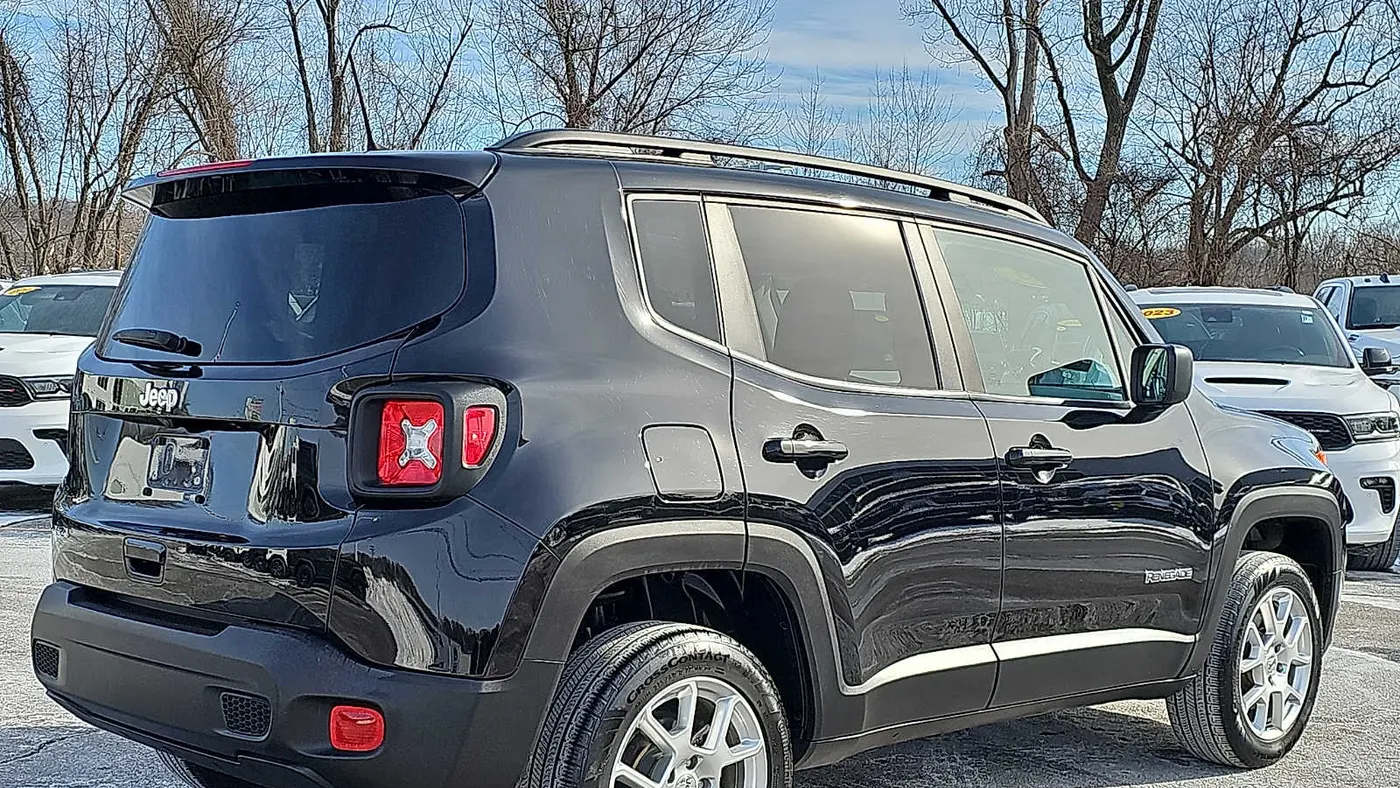 2023 Jeep Renegade Latitude
