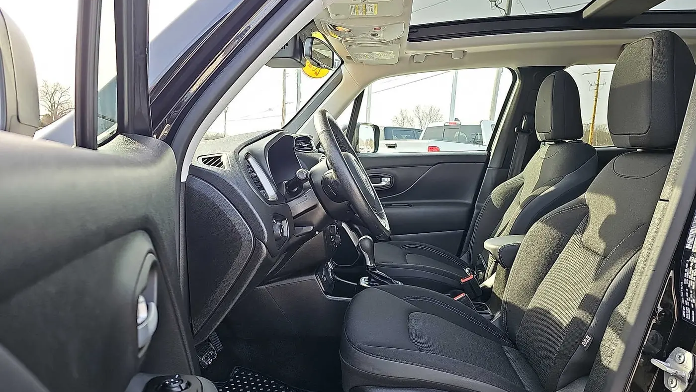 2023 Jeep Renegade Latitude