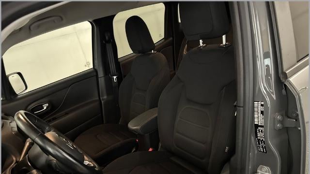 2022 Jeep Renegade (Red) Edition