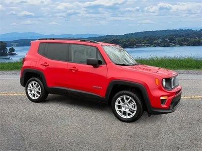 2022 Jeep Renegade 4X4 Latitude 4DR SUV