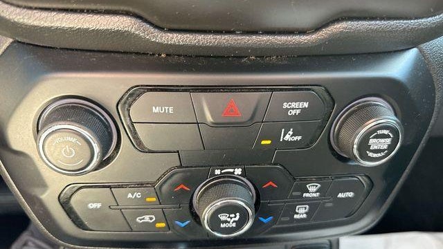 2023 Jeep Renegade (Red) Edition