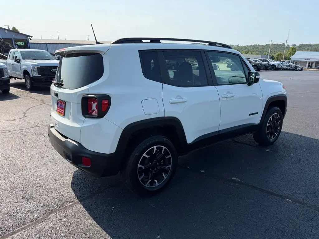 2023 Jeep Renegade - $18,932