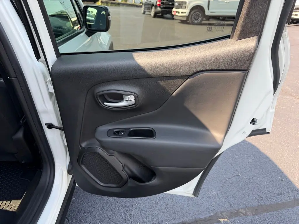 2023 Jeep Renegade - $18,932