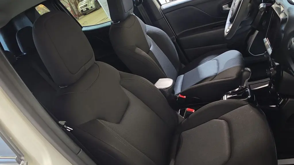 2023 Jeep Renegade (Red) Edition