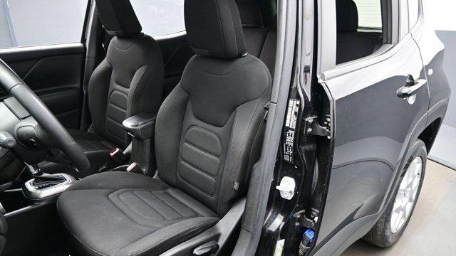 2022 Jeep Renegade (Red) Edition