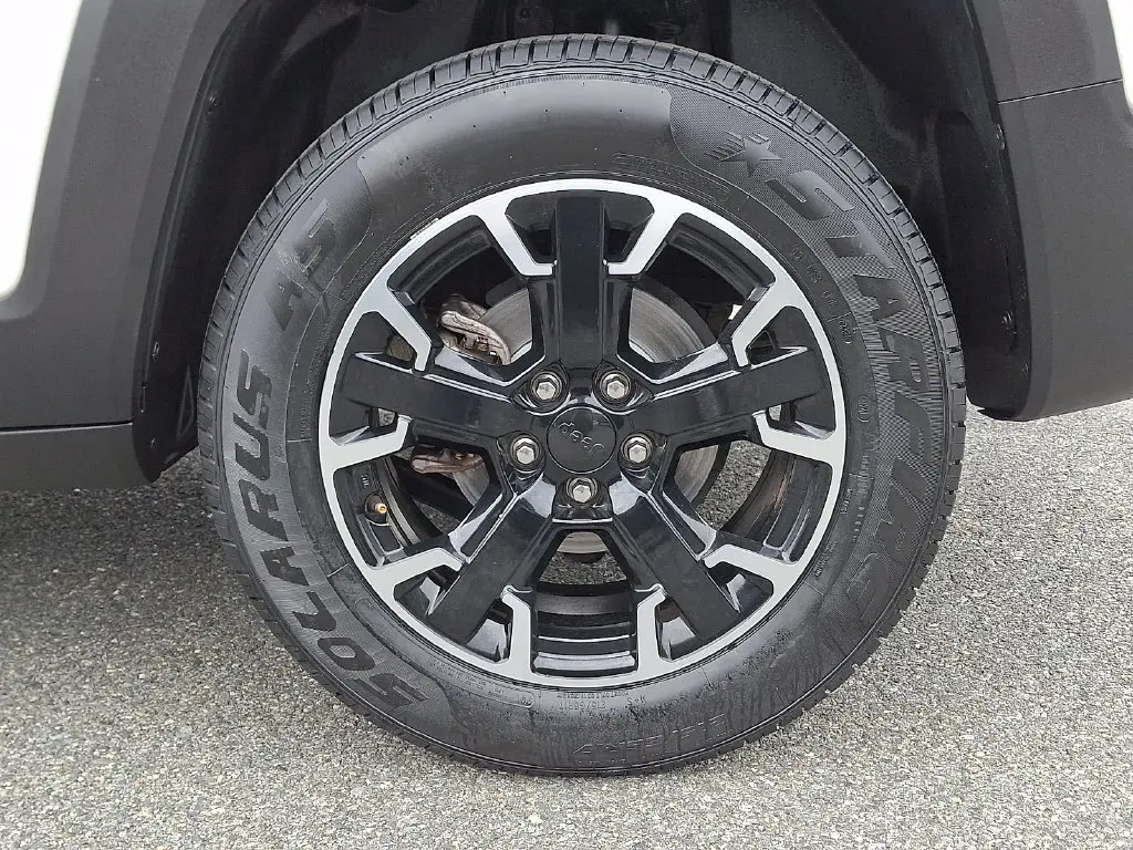 2023 Jeep Renegade - $18,800