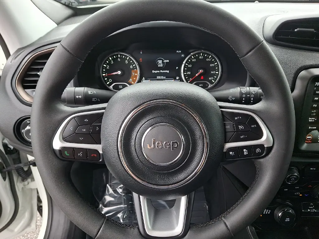 2023 Jeep Renegade - $18,800