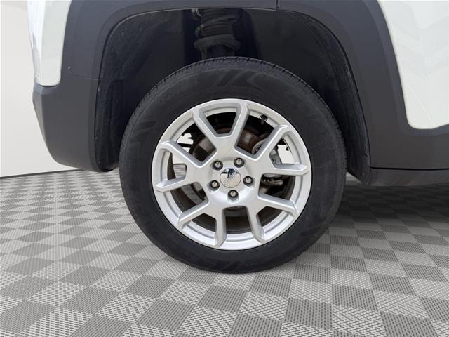 2021 Jeep Renegade - $15,000