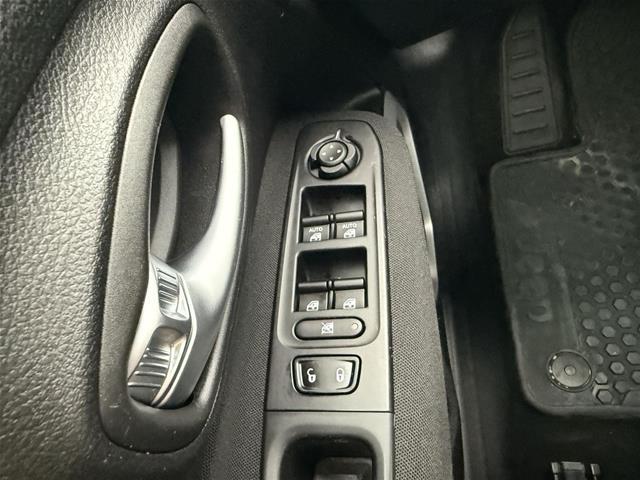 2021 Jeep Renegade - $15,000