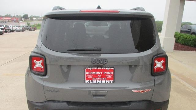 2021 Jeep Renegade Trailhawk