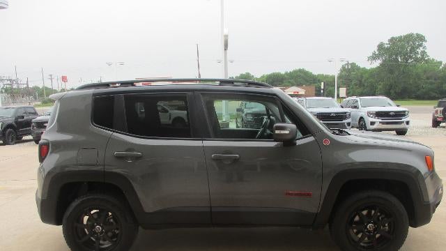 2021 Jeep Renegade Trailhawk