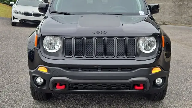 2023 Jeep Renegade Trailhawk
