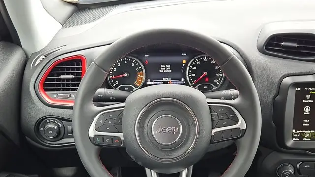 2023 Jeep Renegade Trailhawk