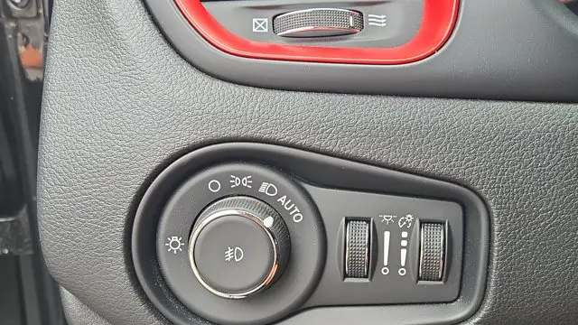 2023 Jeep Renegade Trailhawk