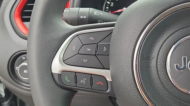 2023 Jeep Renegade Trailhawk