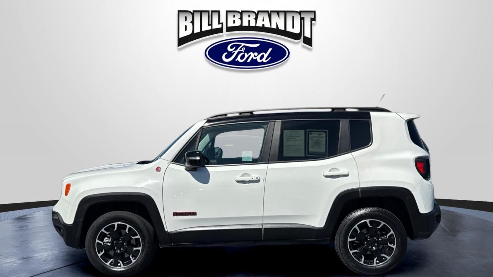 2023 Jeep Renegade Trailhawk