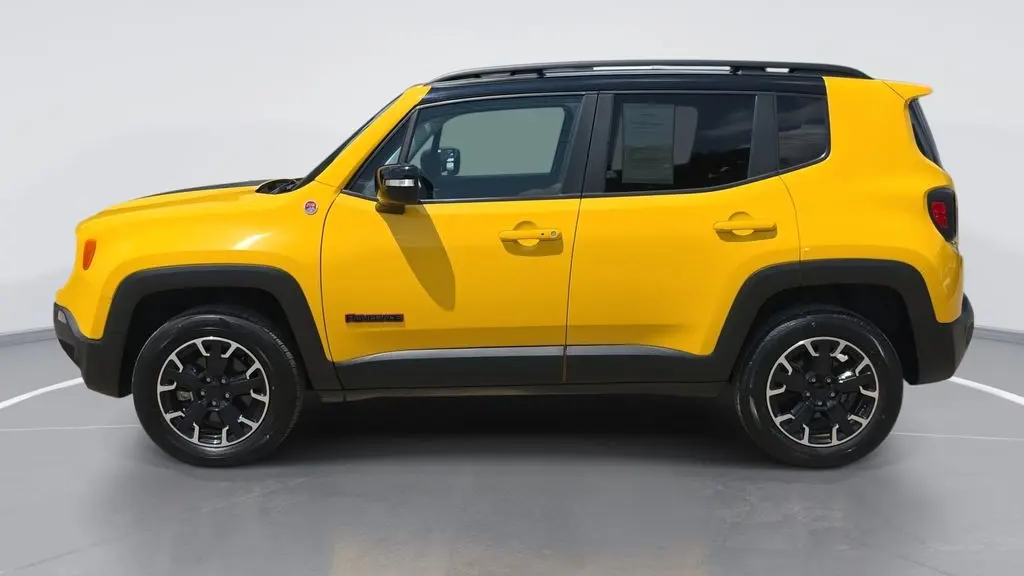 2023 Jeep Renegade Trailhawk