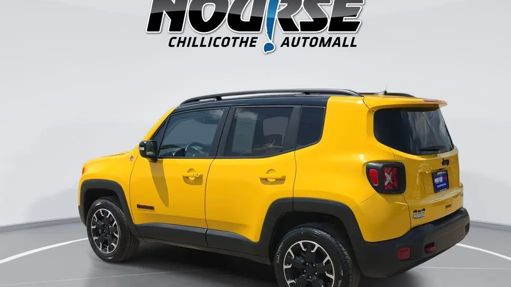 2023 Jeep Renegade Trailhawk