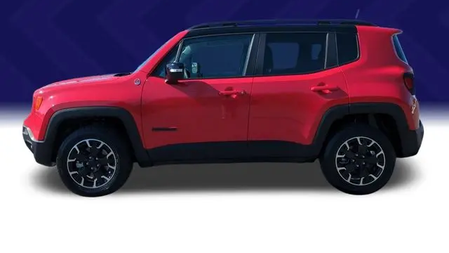 2023 Jeep Renegade Trailhawk
