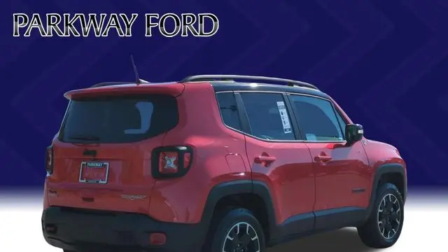 2023 Jeep Renegade Trailhawk
