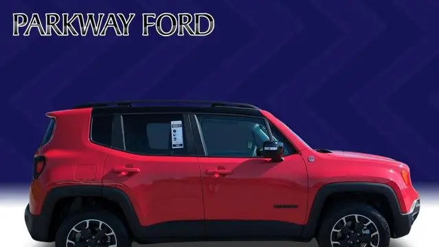 2023 Jeep Renegade Trailhawk