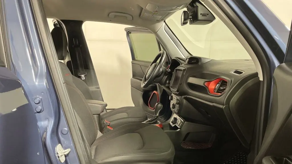 2022 Jeep Renegade Trailhawk