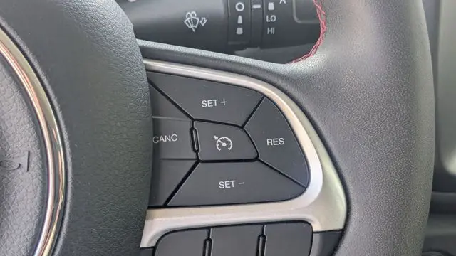 2023 Jeep Renegade Trailhawk