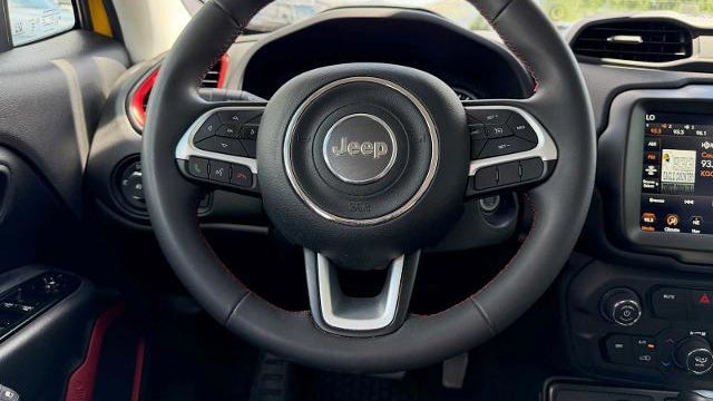 2023 Jeep Renegade Trailhawk