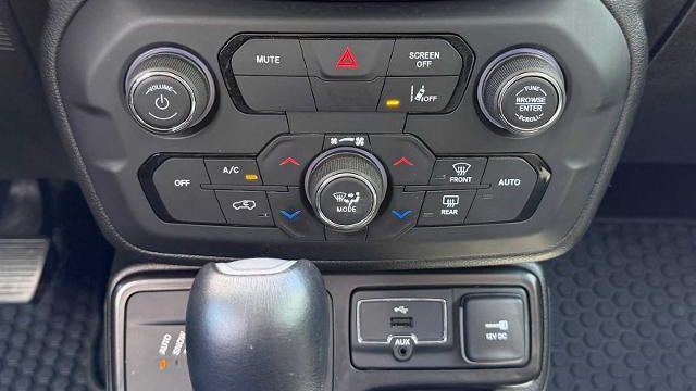 2023 Jeep Renegade Trailhawk