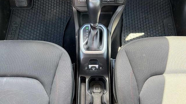 2023 Jeep Renegade Trailhawk