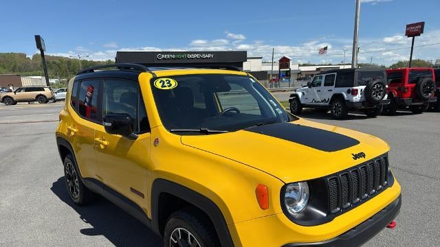 2023 Jeep Renegade Trailhawk