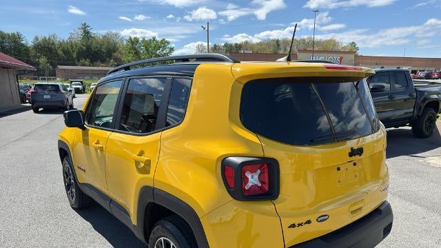 2023 Jeep Renegade Trailhawk