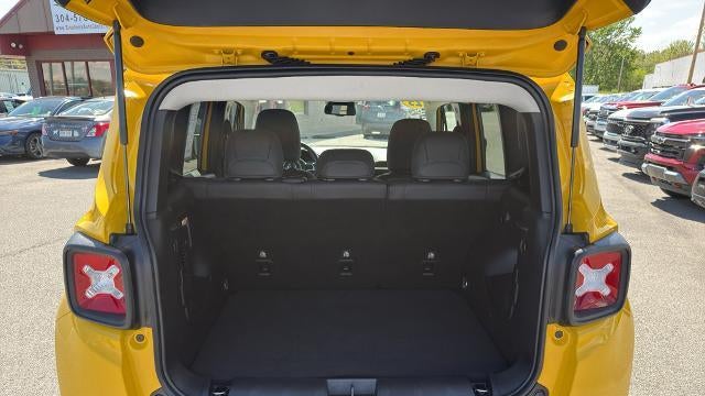 2023 Jeep Renegade Trailhawk