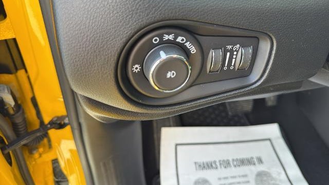 2023 Jeep Renegade Trailhawk