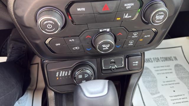 2023 Jeep Renegade Trailhawk