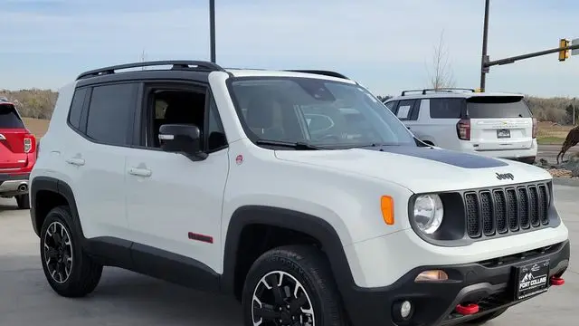 2023 Jeep Renegade Trailhawk